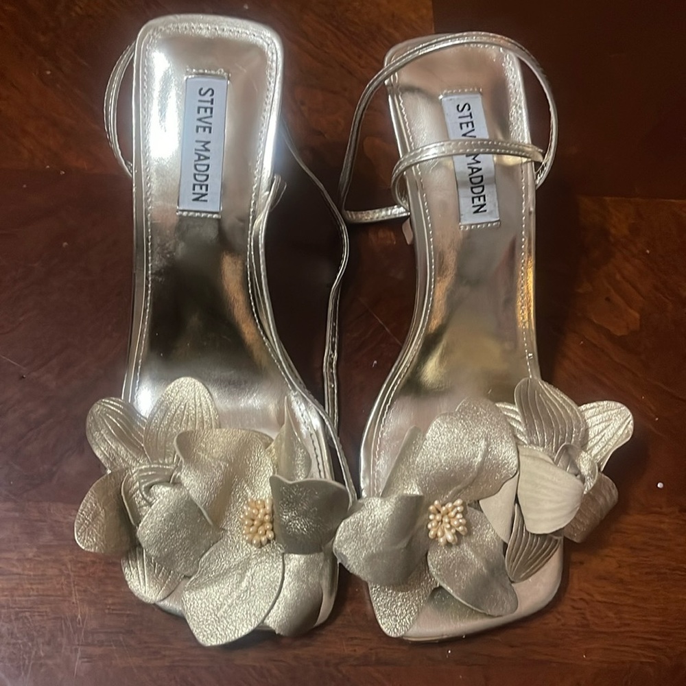 Steve Madden Amani Gold